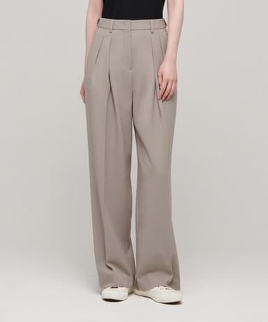 Women's Reverse-to-Tuck Wide Hidden Elastic Waist Slacks [Light Beige]