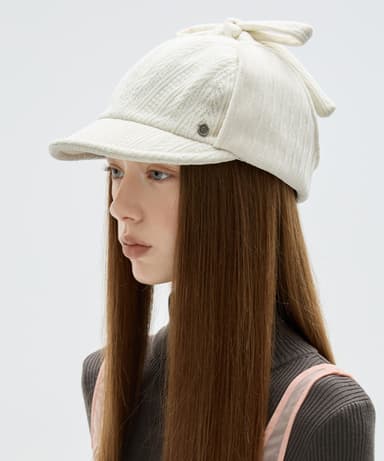 Sherlock Cap - Ivory Velvet Lace