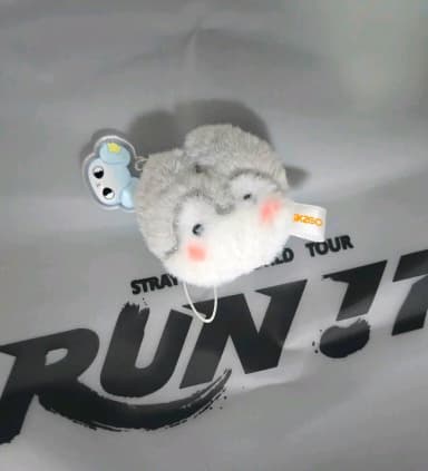 Stray Kids SKZ SKZOO Run It Concert Entrance Gift Pompom Keyring