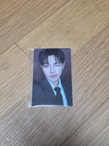 Ateez 8th Anniversary Pop Up Exhibition Blue Drift 50,000 Won Purchase Amount Pre-order Benefit Poca Hongjoong Ateez Hongjoong