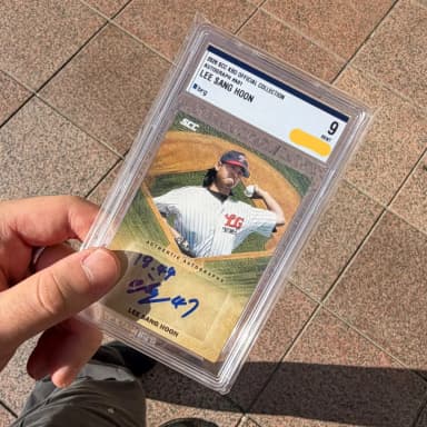 LG Twins Legend Lee Sang-hoon Player SCC Autocard (brg9)