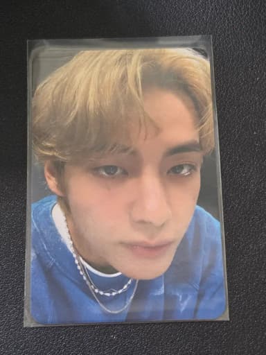 V Layover Factory Photocard