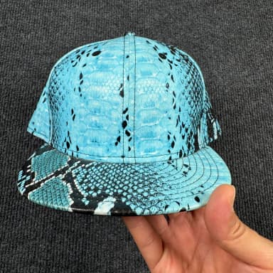 [Rare/Authentic] Jeremy Scott x New Era Vampy Leather Snapback Sky Blue (7 3/8)
