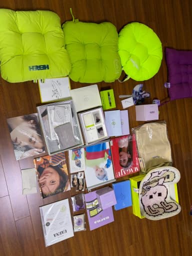IU UAENA Goods Set Cushion Album Magazine