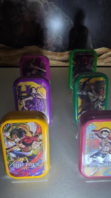 ONE PIECE Card Tin Case TCG Luffy Hancock Shanks Succession of Will Sealed (Service Gift)