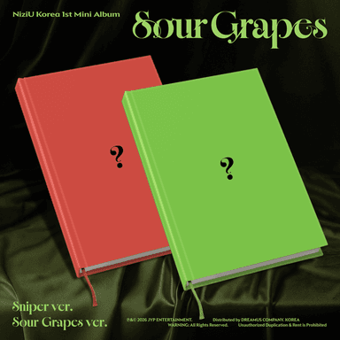 [2CD Set] NiziU - 1st Korean Mini Album [Sour Grapes]