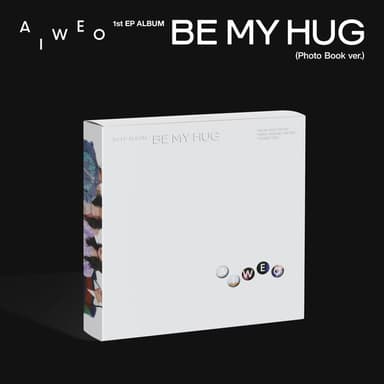 A I W E O - 1st EP [BE MY HUG] (PHOTO BOOK Ver.)