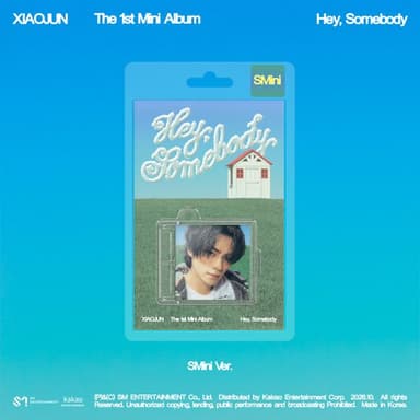 [Online Lucky Draw Event] Xiaojun - 1st Mini Album [Hey, Somebody] (SMini Ver.) (Smart Album) **Non-refundable**