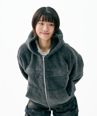 Boa Over Hood Embo Quilting Jacket Charcoal