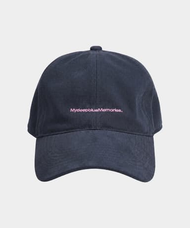 MYDEEPBLUEMEMORIES TEXT BALL CAP (NAVY)