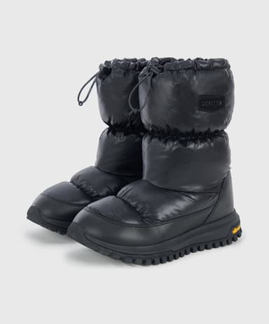 Pioka Lux (Black) (Universal Winter Boots)