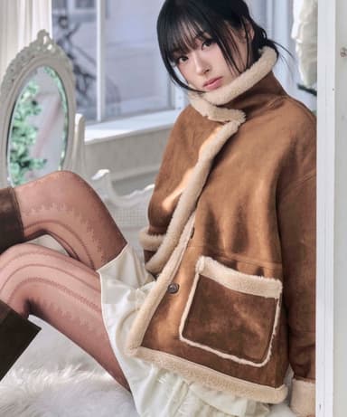 Contrast Shearling Mustang Jacket 2 colors