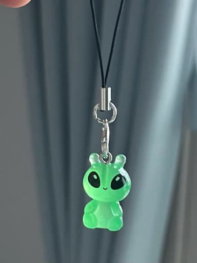Park Jihoon Alien Keyring Phone Ring
