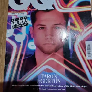 GQ ์ก์ง 2019๋
5์ํธ ํ๋ก ์์ ํผ ํ์ง
