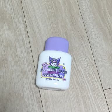 Chasing Rabbit Cover Cream
