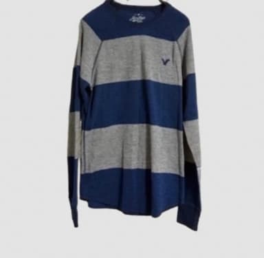 American Eagle Long Sleeve T-Shirt